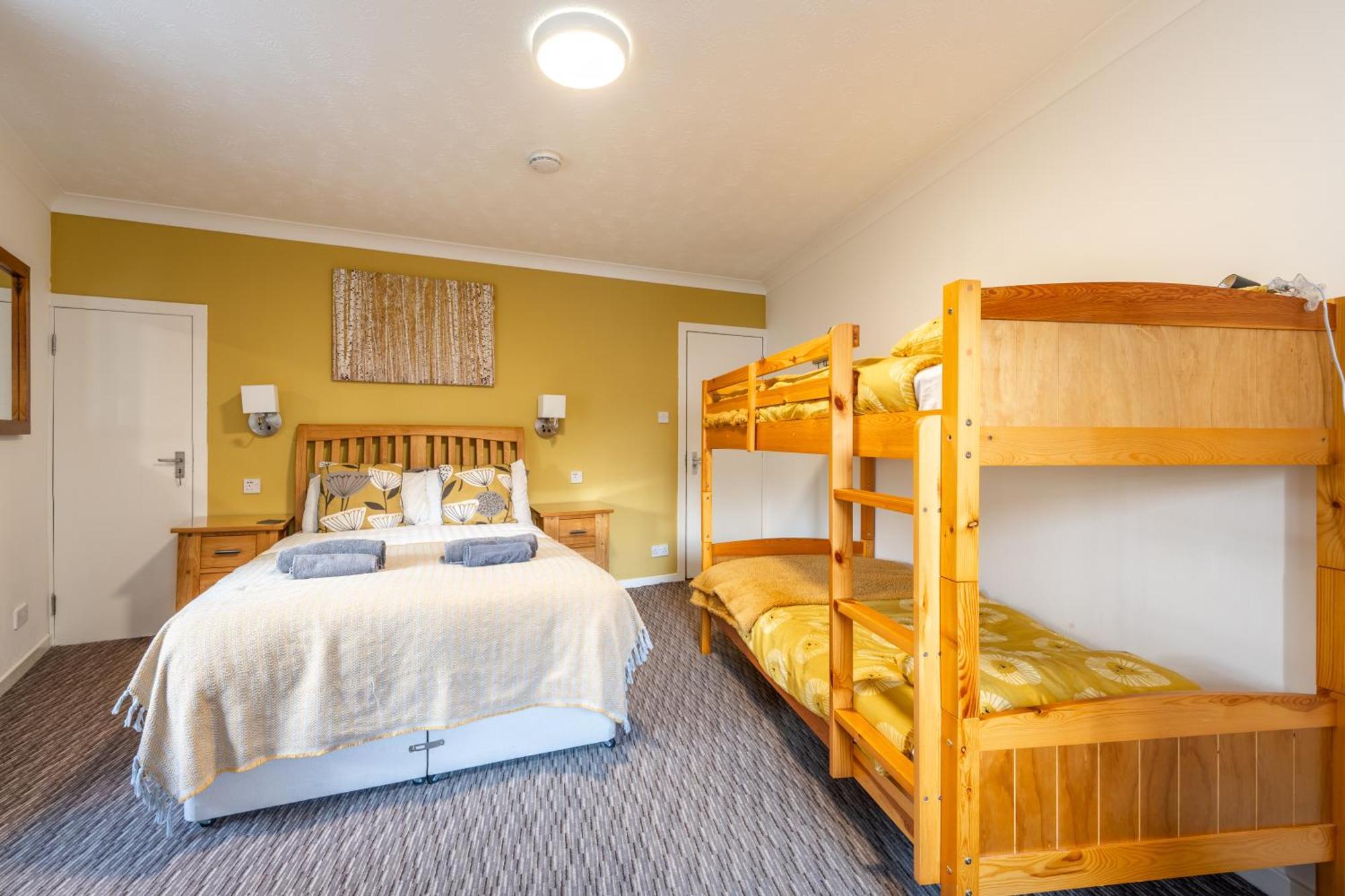 Whinstone Holiday Home In Falkland - Sleeps 8 Dış mekan fotoğraf